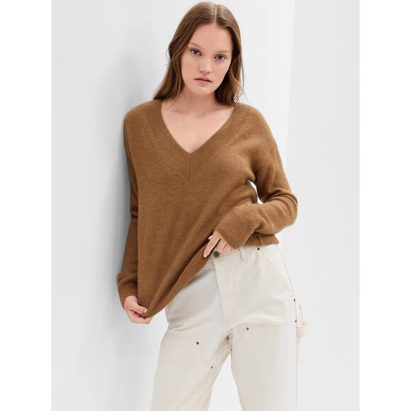 GAP Womens Forever Cozy V-Neck Sweater Rich Camel Sparkle XL NEW - Picture 1 of 8